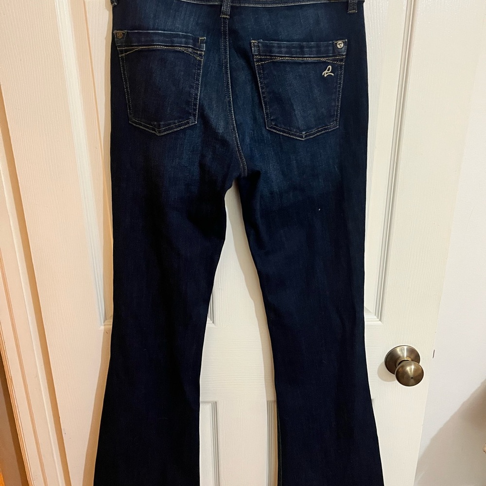 DL1961 Joy Flare in Pulse (dark denim). - Picture 5 of 6